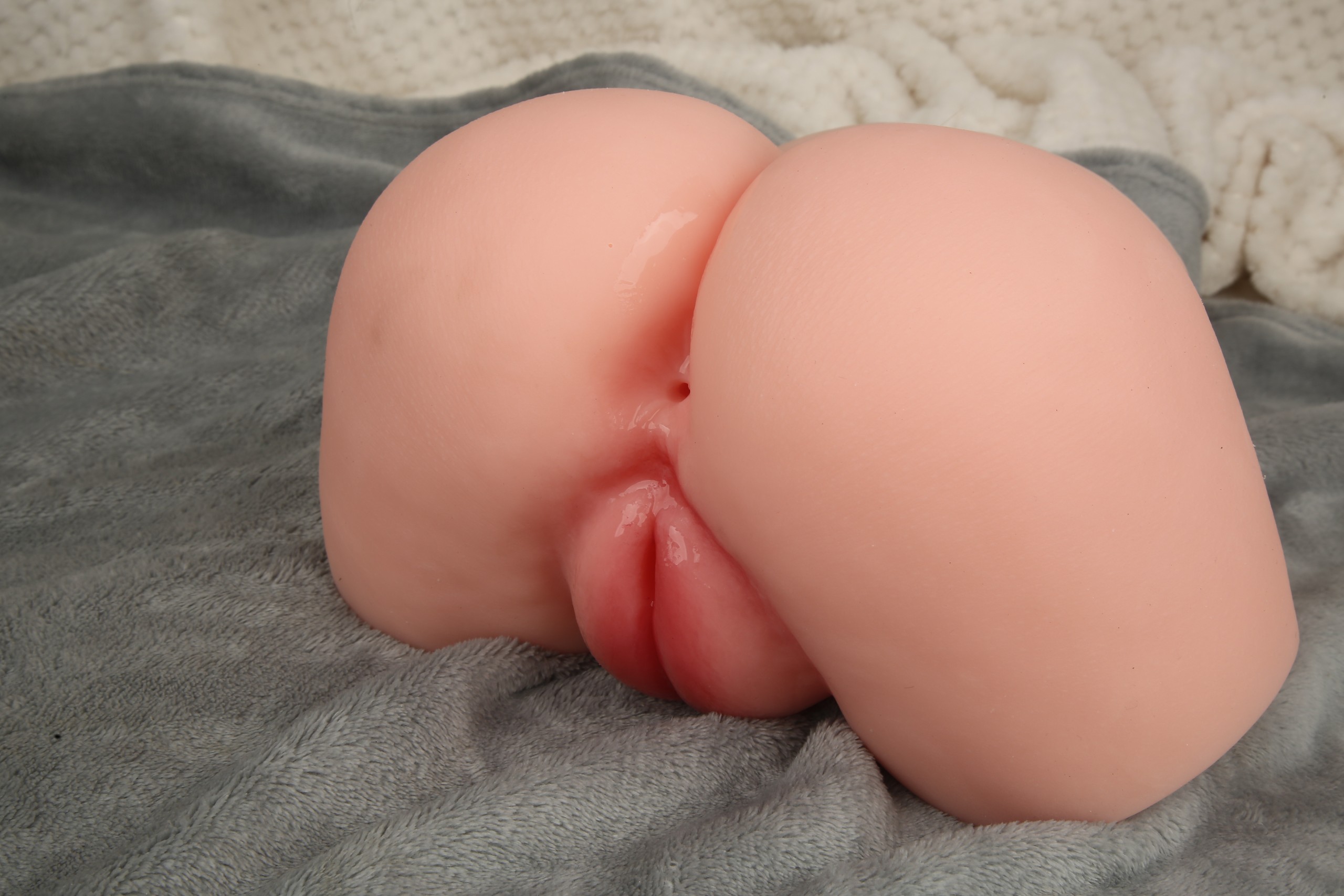 Juicy Pussy Vakumlu ve Titreşimli Şarjlı Vajinal Mastürbatör – Realistik İç Kanal, SoftSkin TPE, 3.2 - Görsel 2